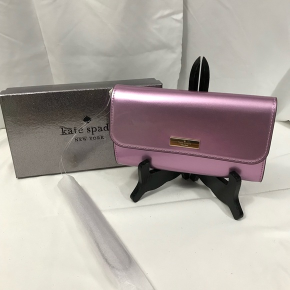 kate spade Handbags - Kate Spade Kenzie Boxed Medium Flap Wristlet in Quartz Pink NIB